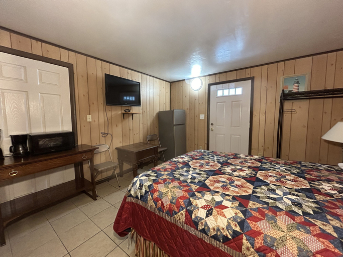 Bedroom 8