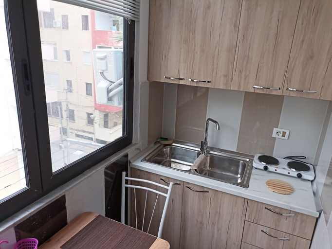 Others 5, Nice red Apartment in Plazh, Durrësit