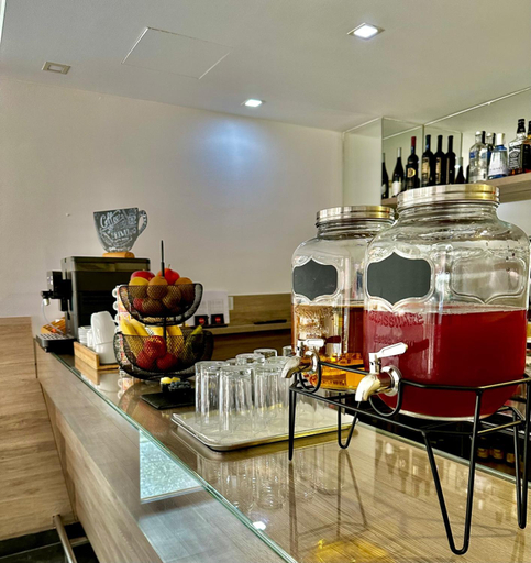 Food & Drinks 4, Hotel National, Zagreb