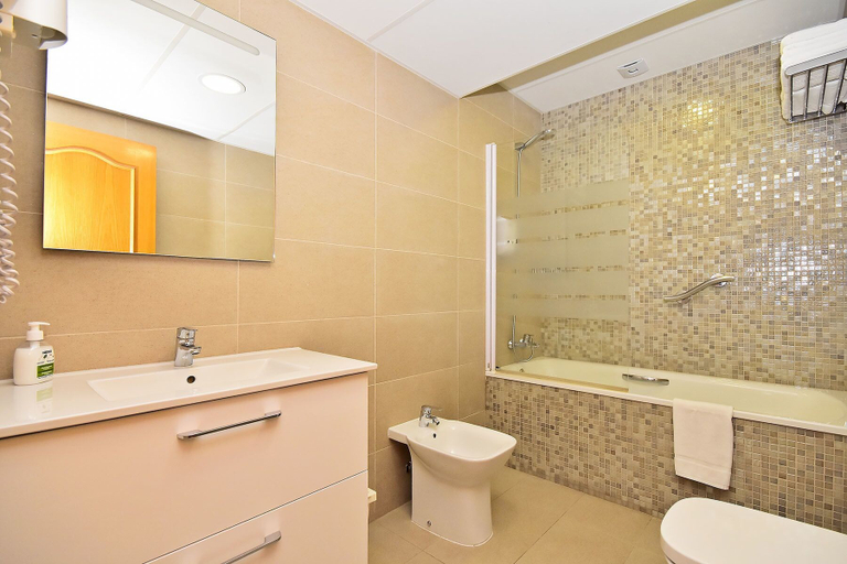 Bathroom 4, Aparthotel Ola Blanca, Alicante