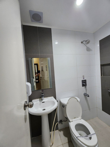 Bathroom 3