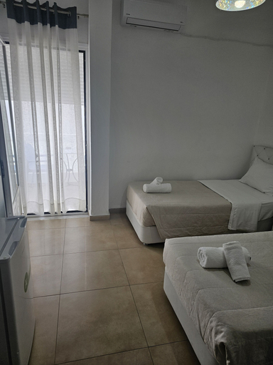 Bedroom 5, Hotel Leta, South Aegean
