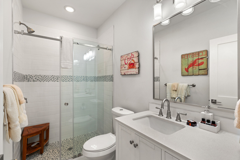 Bathroom 2, Sea Pointer Inn - Private Beach House With Pool 3 Bedroom Home by RedAwning, Cameron