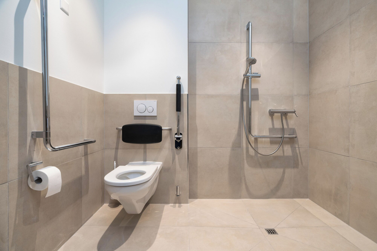 Bathroom 4, bsmart motel Schaan