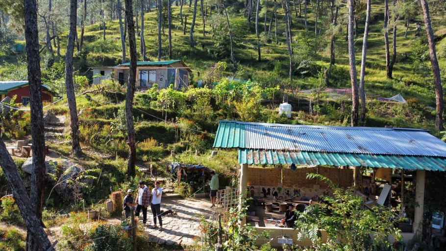 Food & Drinks 4, Zenoaks Homestay, Bageshwar