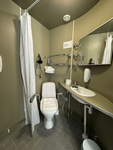 Bathroom 4, Spa Hotel Runnin Kartanohotelli, North Savonia