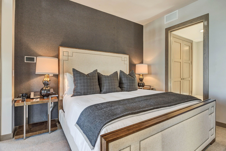 Room 5, Three Bedroom Penthouse 3 Apartment Hotel by RedAwning, Summit