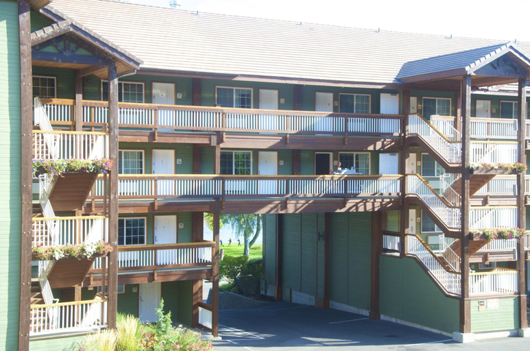 Exterior & Views 2, Lakeside Lodge And Suites, Chelan