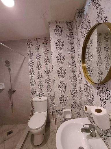 Bathroom 4, Ania Rooms, Lapu-Lapu City