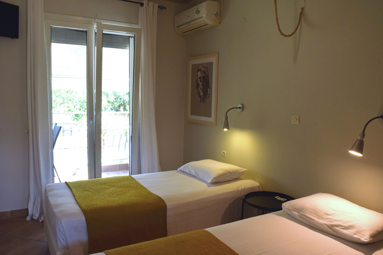 Bedroom 2, Simatos Apartments and Studios, Ionian Islands