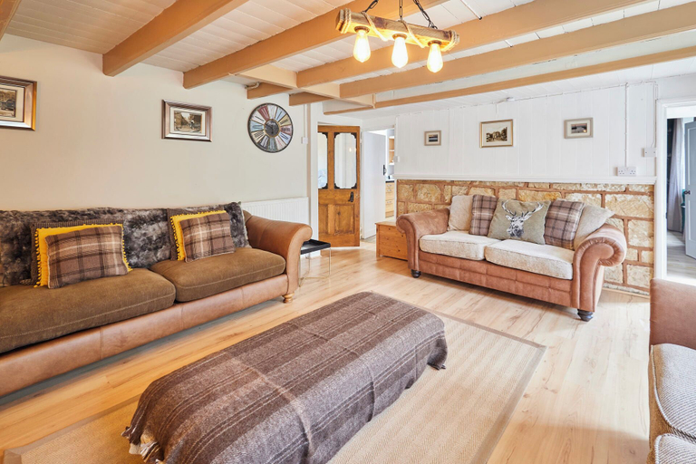 Others 4, Host Stay Atlanta Cottage, North Yorkshire