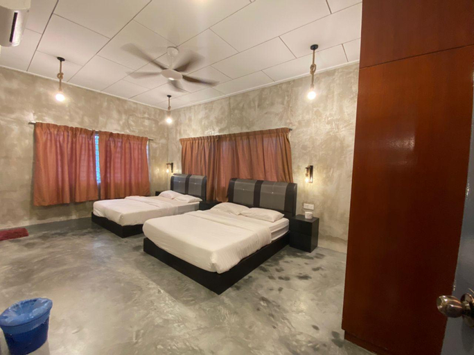 SHORE HOUSE - SEDUNDUK VILLA, Port Dickson