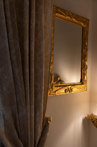 Bedroom 4, San Giorgio Rooms, Genova