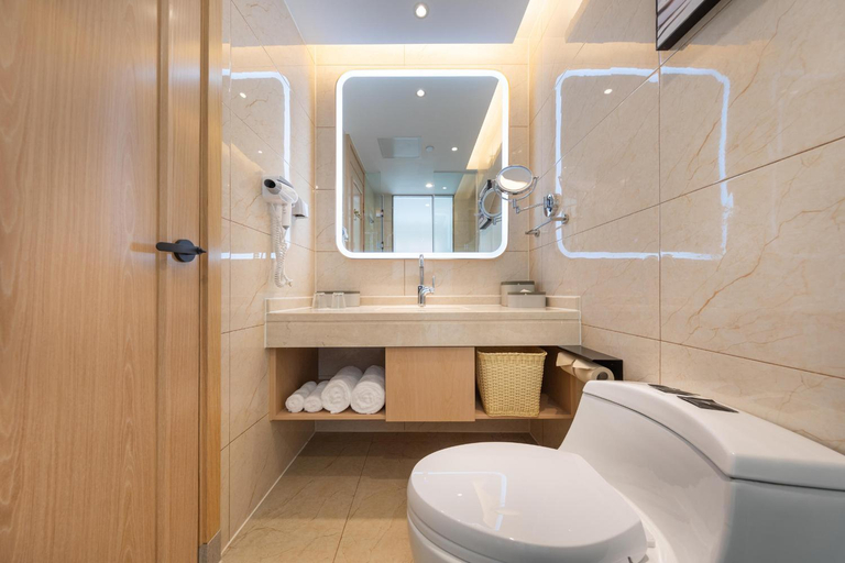 Bathroom 3, Atour X Hotel Shenzhen Guanlan, Shenzhen