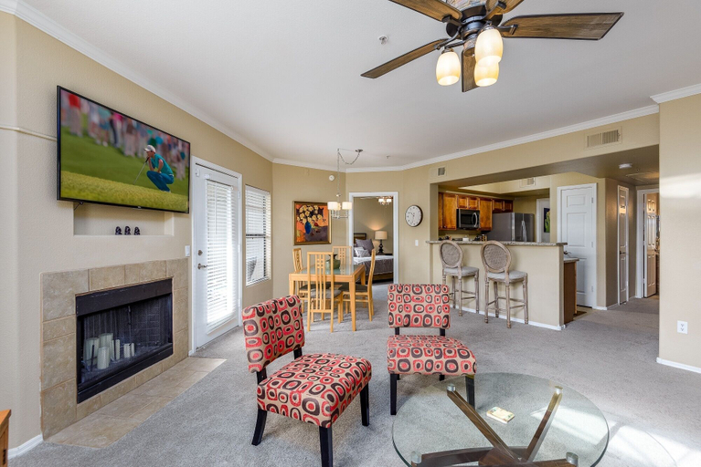 Living area 5, Villa Zen 2 Bedroom Condo by RedAwning, Maricopa
