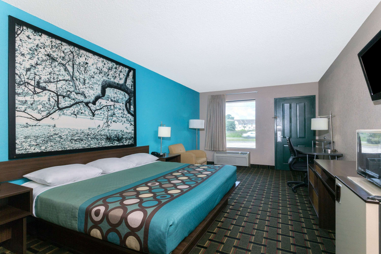 Bedroom 3, Super 8 by Wyndham Brunswick South/I-95, Glynn