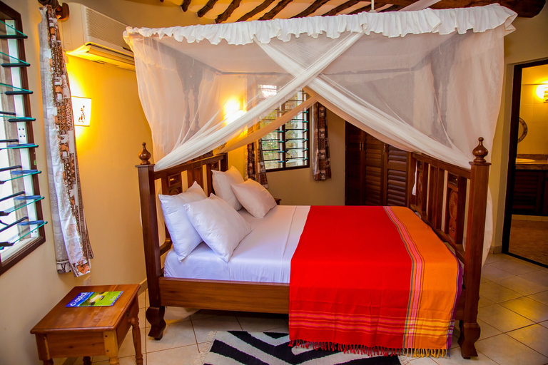 Room 4, Charming 1-bed Cottage in Diani Beach 10min to bea, Msambweni