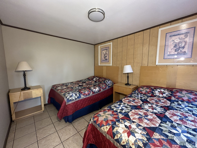 Bedroom 16
