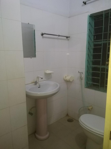 Bathroom 4, Hotel As Shams international, Dhaka