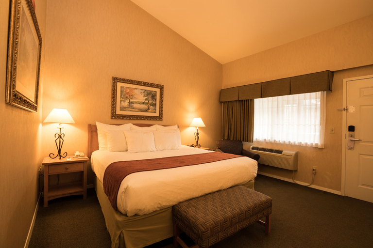 Bedroom 4, Lakeside Lodge And Suites, Chelan