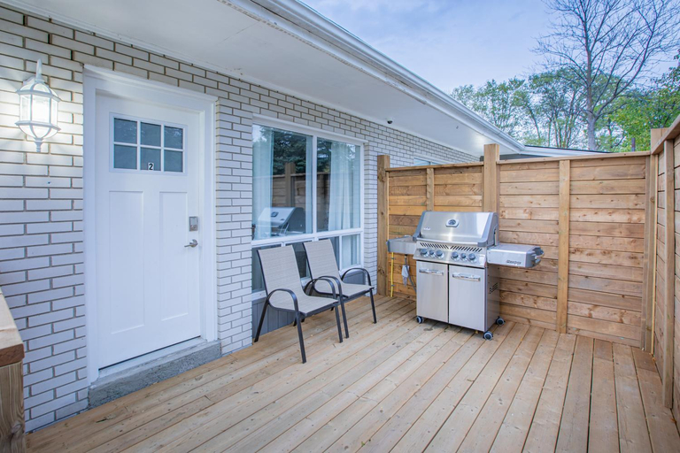 Others 4, Boutique Suite #2, Lake Hurron