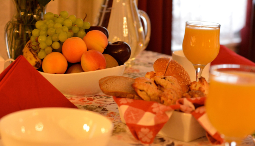 Food & Drinks 4, Manayunk Chambers Guest House, Philadelphia