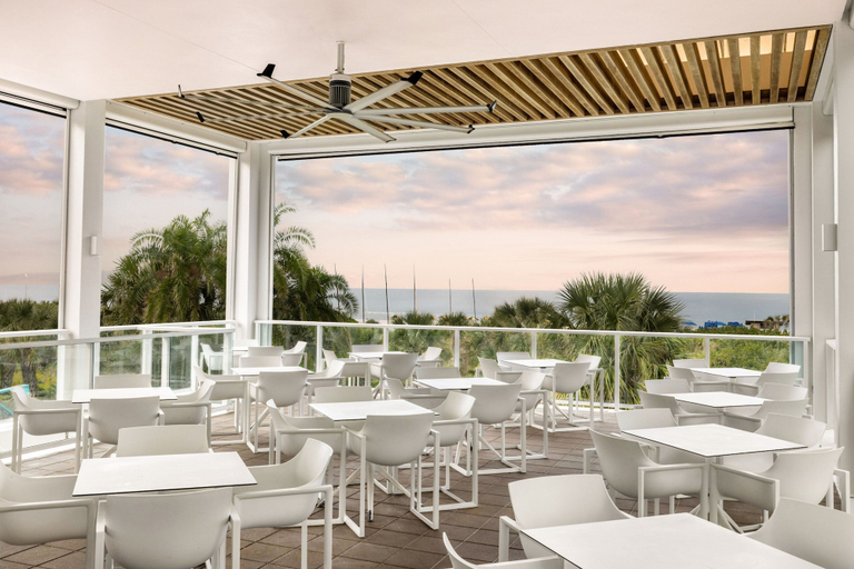 Food & Drinks 5, Marriott's Crystal Shores, Collier