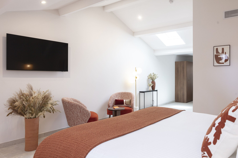 Bedroom 3, Hôtel et Restaurant La Bastide Bourrelly – Mathias Dandine, Bouches-du-Rhône