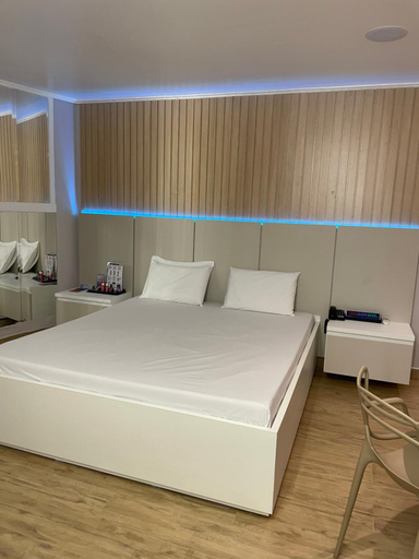 Others 4, Motel Fascinio (Only Adults), Cascavel