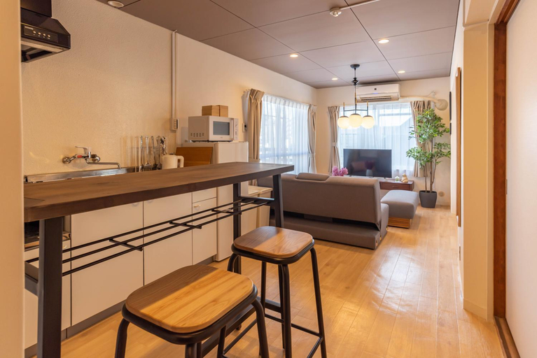 Others 5, Bijou Suites Pieces, Osaka