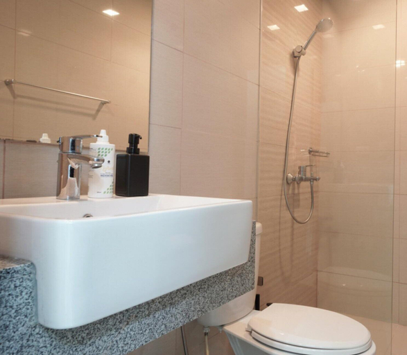 Bathroom, Cozy 1BR in Uptown Parksuites T2 bgc Tag, Taguig