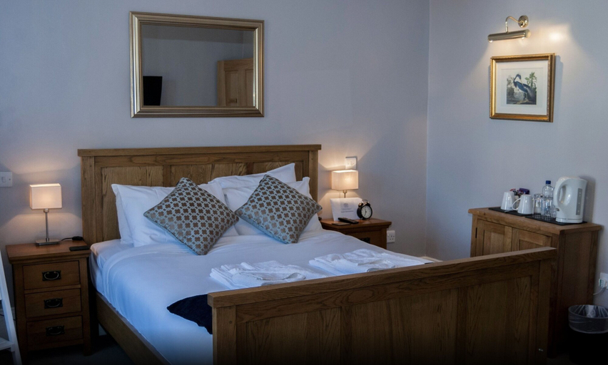 Bedroom 2, Seymour arms, North Somerset