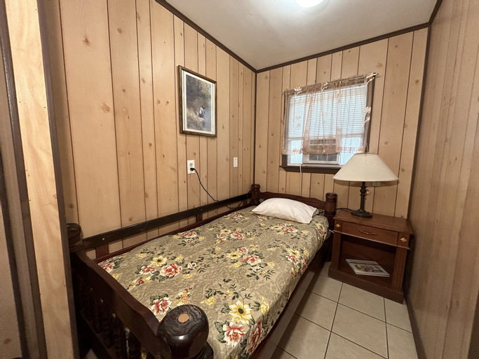 Bedroom 6