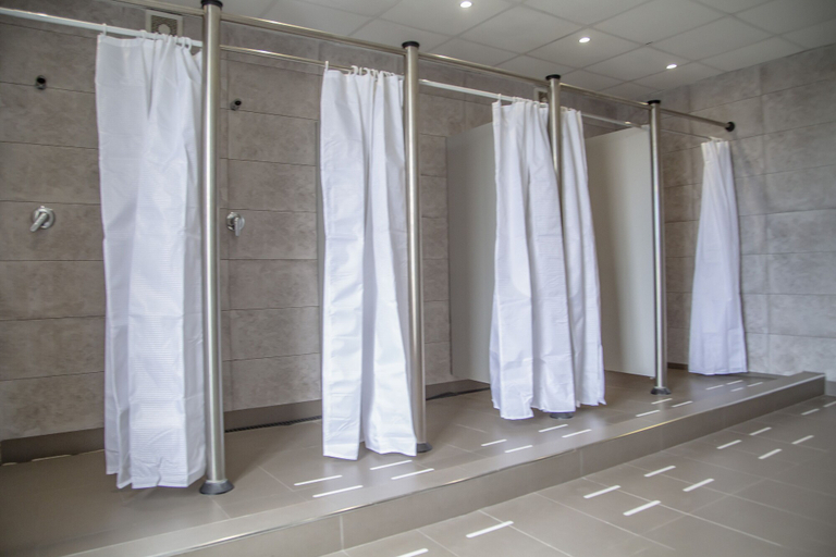 Bathroom 5, Leevin Hostel Mountjoy, Dublin