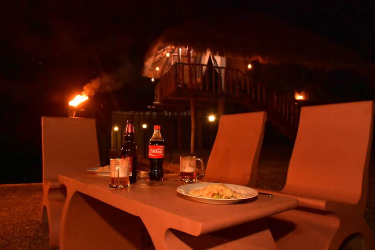 Food & Drinks 5, Pelican Lake safari resort, Embilipitiya