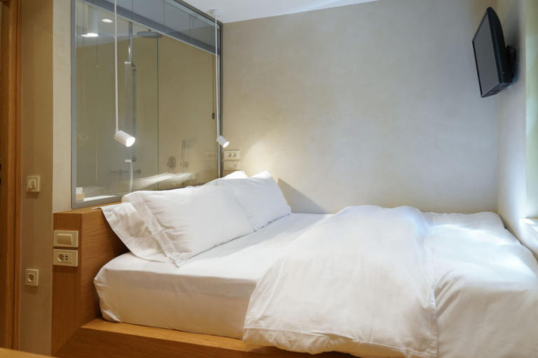 Bedroom 3, Mystiko with Hot Tub - Chania Old Town, Crete