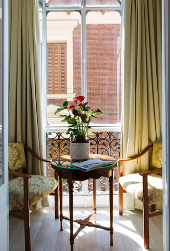 Others 4, Hostal Macarena, Madrid