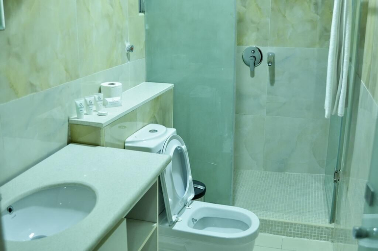 Bathroom, Bogobiri House, Eti-Osa