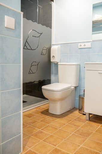 Bathroom 3, Hotel la Caracola Suances, Cantabria