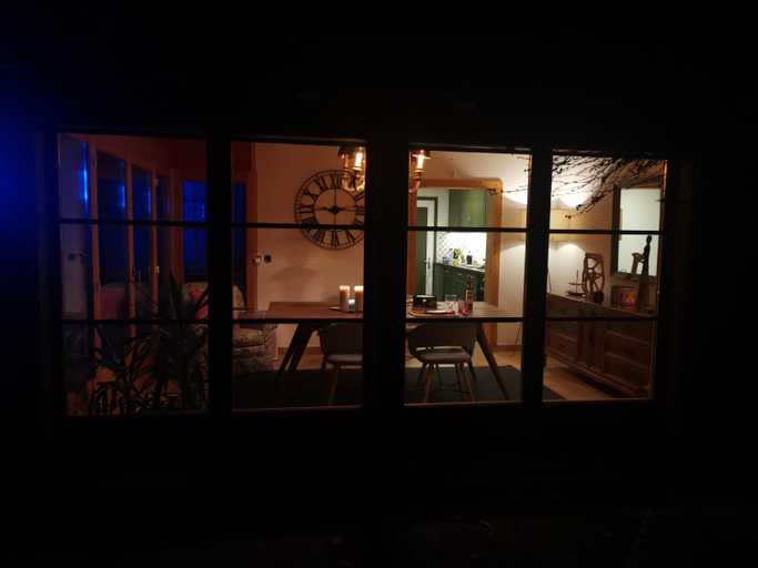 Others 3, Elvira House Montreux, un lieu magique !, Pays-d'Enhaut