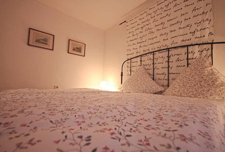Bedroom 4, Hotel zum Schwan, Euskirchen