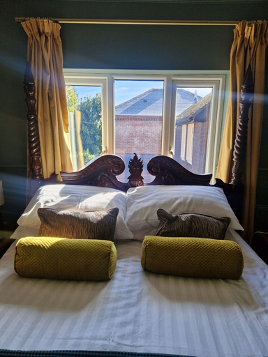 Bedroom 3, The Emsworth Hotel, Hampshire