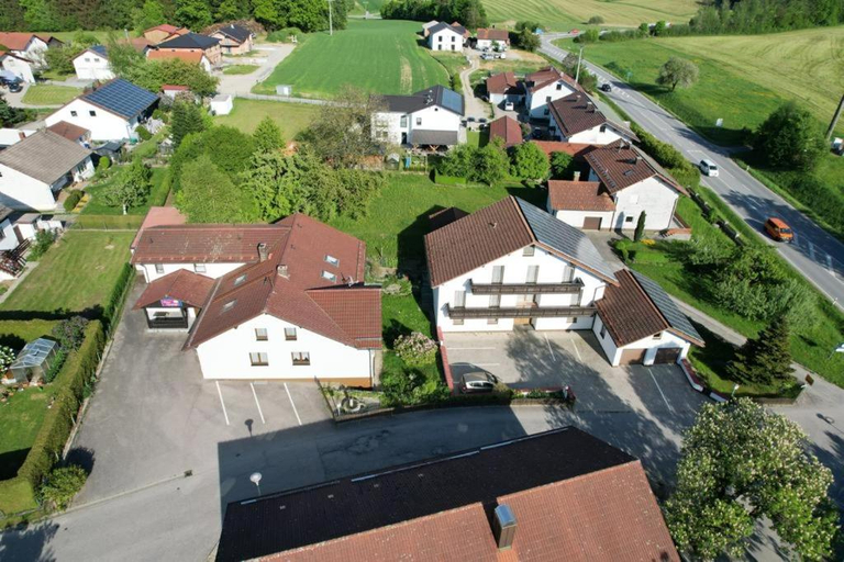 Others 2, Pension Memminger, Passau
