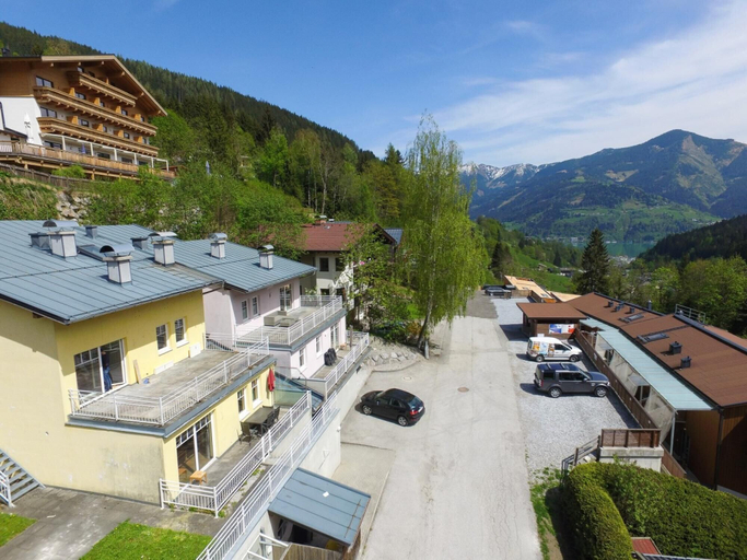 Room 5, Apartment Summer Winter Fun I - 200 From ski lif, Zell am See
