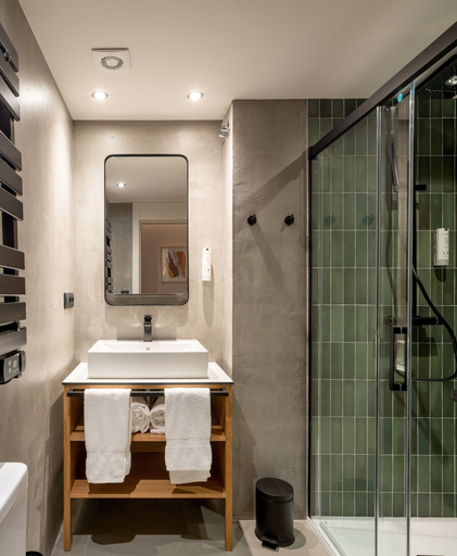 Bathroom 4, Apartamentos Líbere Bilbao Museo, Vizcaya