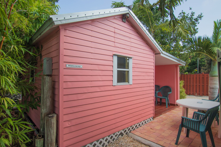 Exterior & Views 2, Sunset Cove Beach Resort, Monroe