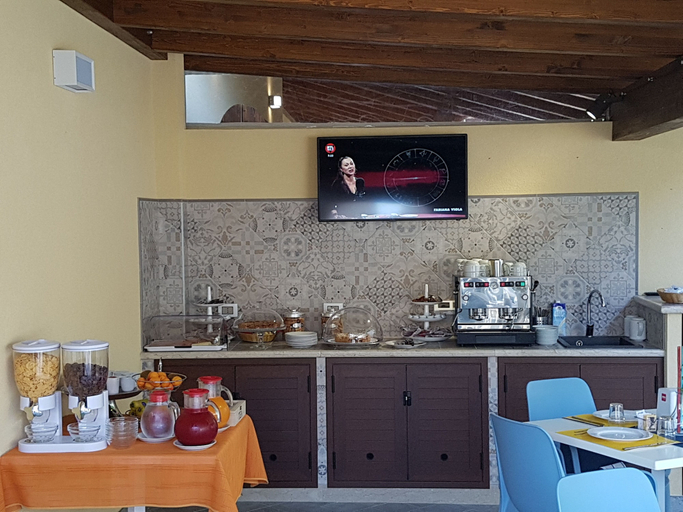 Food & Drinks 5, Room & Breakfast Aloe, Trapani