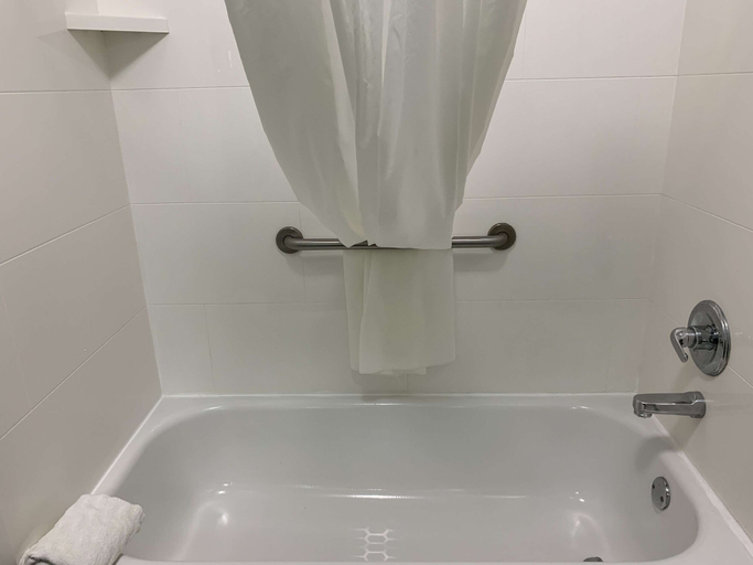 Bathroom 4, Best Western Plus Olive Branch Hotel & Suites, Desoto