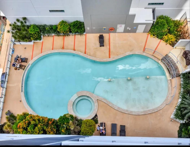 Sport & Beauty 2, Darwin Harbour Suites, Darwin
