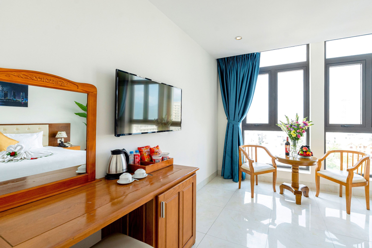 Bedroom 13